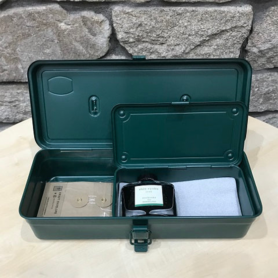 Toyo Steel T-190 Antique Green. Multiple boxes stacked on top of each other, displaying the matte antique green finish and stackable design. 0.4kg each.